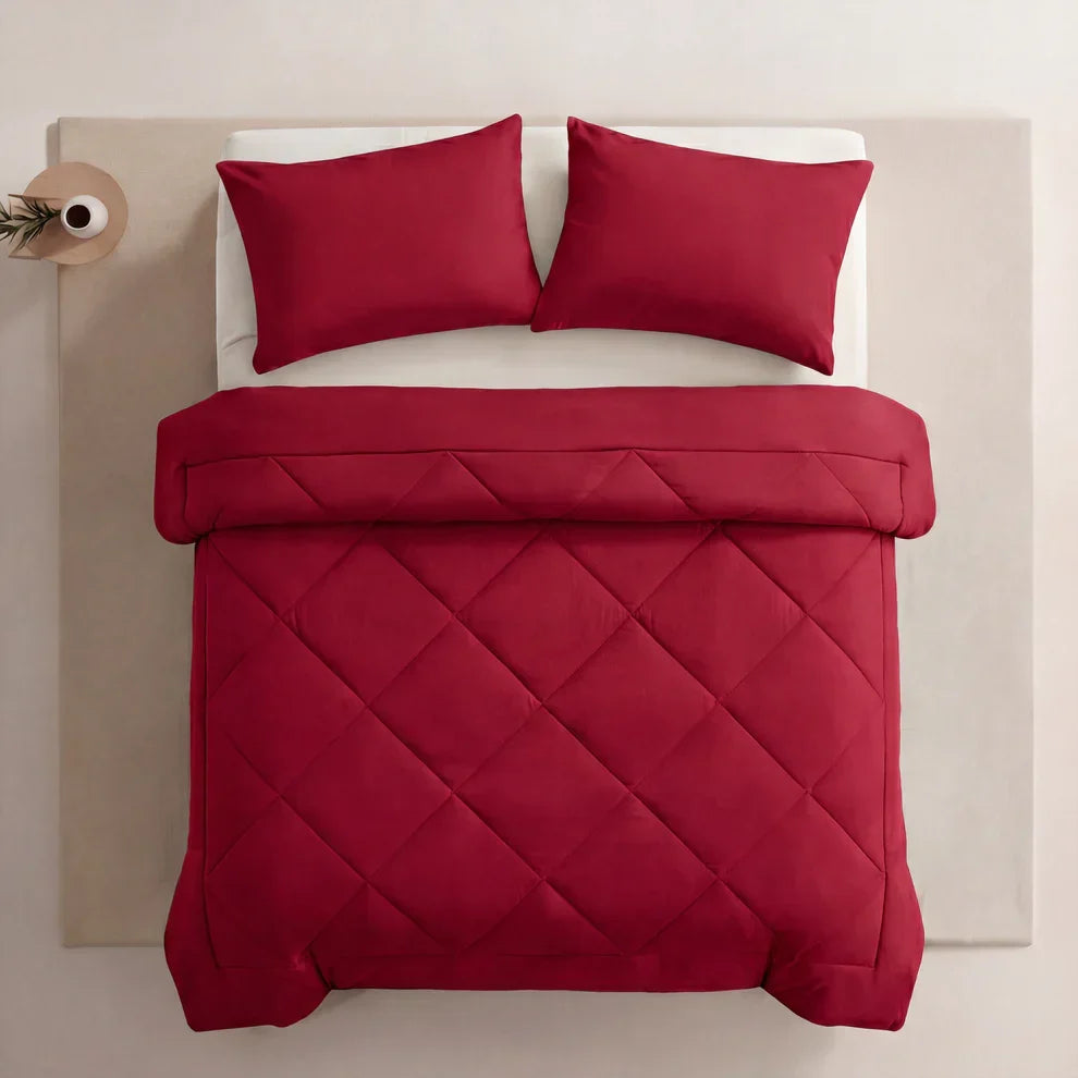 EasySleep® Duvet – The 2-in-1 quick-dry duvet that eliminates the need for bed sheets.
